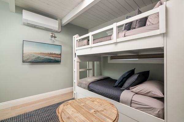Bunk Room Detail