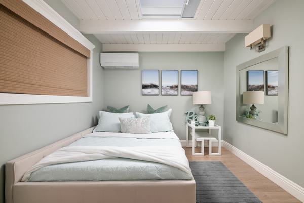 Side Bedroom